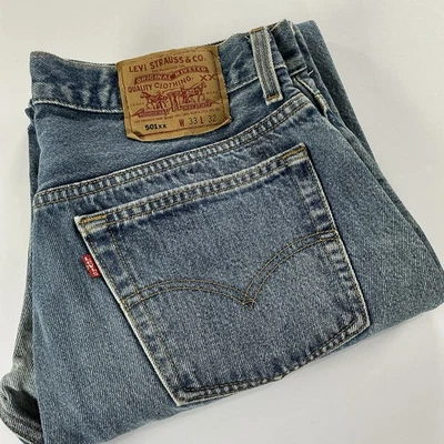 Pantalones de mezclilla para hombre Levi's 501 33x32 (medidas entrepierna 30) botón recto mosca tiro medio Foto 1 de 4