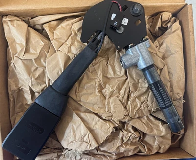 Buckle End/Seat belt pretensioner - BMW (72-11-8-257-797) 1998-2003 BMW - Image 1 of 4