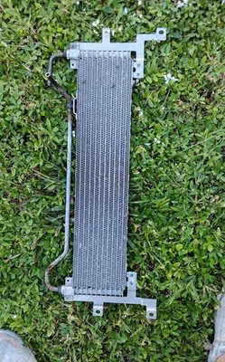 radiador transmisión cadillac CTS Foto 1 de 4