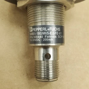 P+F Pepperl+Fuchs NMB5-18GM65-E2-FE-V1 Induktiver Sensor Teile-Nr. 908440 - NEU Stck 1 - Bild 1 von 4