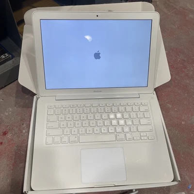 MacBook 2008 Foto 1 de 4