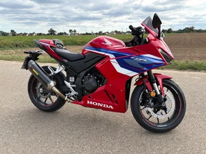 Honda CBR500 R mit Werksgarantie Grand Prix Red - Bild 1 von 11