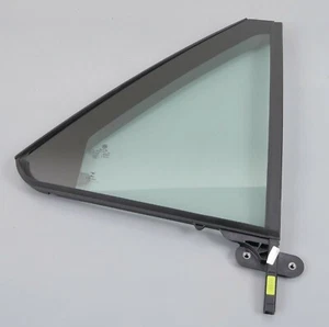 🚩  VW T-Roc A1 2018 20.464 km Dreiecksscheibe Türscheibe HR 2GA845214D - Bild 1 von 5