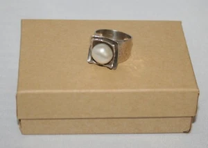 Silpada Sterling Silver Hammered Freshwater Pearl Ring R0898 Size 5 3/4 - Picture 1 of 8