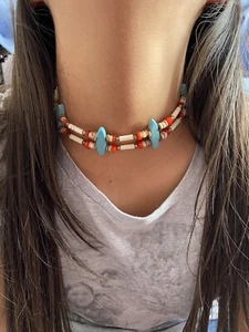 Hand Crafted Native Style Beaded Neck Choker with Bone Tubal Beads - Bild 1 von 8