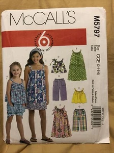 McCall’s Muster M5797 elegante Shorts Hose Größe CCE 3 - 6 UNGESCHNITTEN - Bild 1 von 3