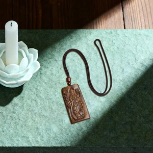 Guan Yin Pendant Jewelry Buddist Amulet Hanging Decor Protection Pendant - Picture 1 of 7