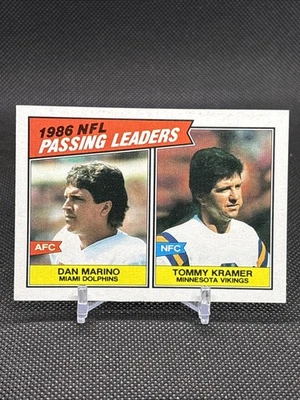 Tarjeta de fútbol americano 1987 Topps #227 NFL Passing Leaders Dan Marino Tommy Kramer ¡HOF! Foto 1 de 2