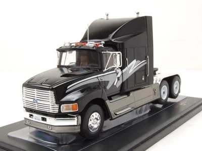 Ford Aeromax Unidad Tractora 1990 Negro Plata Coche a Escala 1:43 ixo models - Imagen 1 de 4