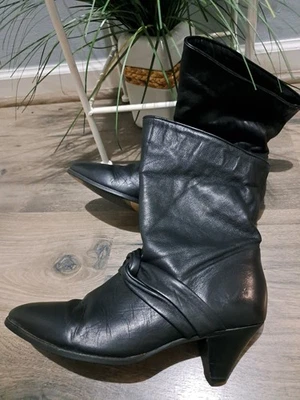 Frye Vintage 80's/90's? Western Boots 9.5M Made In USA - Image 1 of 4