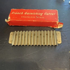 Vintage Stainless Steel French Garnishing Cutter with Original Box - Picture 1 of 2