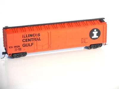 Mehano Illinois Central 50' Boxcar. V/Good cond. Metal Wheels/kadee. HO. No Box. - Image 1 of 4