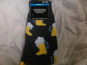 NWT New Mens Frosty Beer In Boot Shaped Steins Novelty Dress Socks Size 6-12  - Picture 1 of 6