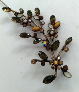 Joan River Peridot, Moon Stones Amber Stones Floral Pin - Picture 1 of 12