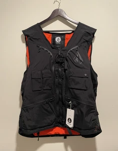 NEW Volcom Iguchi Slack Vest Men's XL Snowboard Skiing Snowmobile Black-NWT $280 - Picture 1 of 17