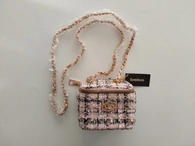 全新带标签 Bebe Kamala 粉红色粗花呢斜挎包带金色链条 — 第 1/4 张图片