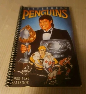 Vintage 1988-1989 Pittsburgh Penguins Yearbook Features Mario Lemieux On Cover  - Picture 1 of 4