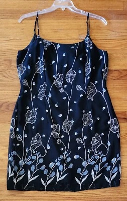 WOMEN'S NEWPORT NEWS EASY STYLE BEADED FLORAL DRESS ~ NWT'S ~ 16 - Image 1 of 4