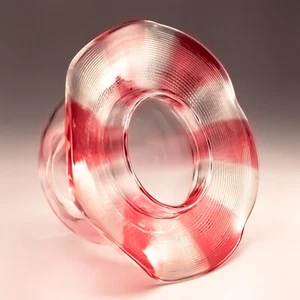 Jarrón de vidrio roscado Nicholas Lutz borde con volantes a rayas rosa Boston y sándwich 1870 - Imagen 1 de 16