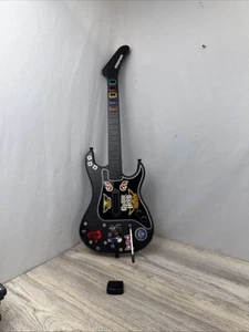 Guitar Hero Kramer Striker Wireless Gitarre PS2 - GETESTET FUNKTIONIERT - INKL. DONGLE - Bild 1 von 7