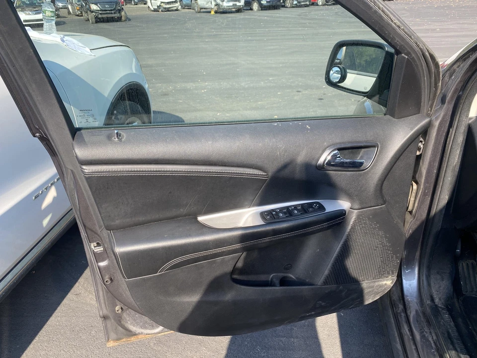 12 13 14 15 16 17 18 DODGE JOURNEY Front Door Trim Panel Driver Side Left - Изображение 1 из 1