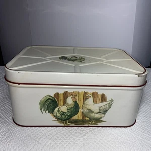 Vintage USA MCM CheinCo Tin Bread Storage Box Rooster And Hen - Picture 1 of 14