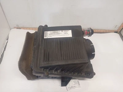 Carcasa de caja de filtro de filtro de aire Opt K47 de 2007 GMC Sierra 1500 5,3 L 12040088 Foto 1 de 4