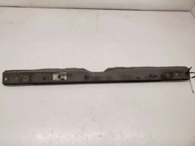 Lexus IS300 STD, основная поддержка радиатора, 2001-2002, 3,0 л-V6, 2JZGE, 53216-53010 - Изображение 1 из 4