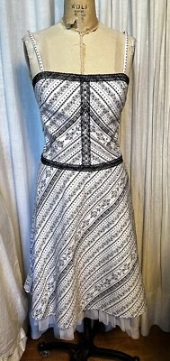 Vestido para mujer My Michelle blanco negro enagua/encaje sol talla 11 usado  Foto 1 de 4