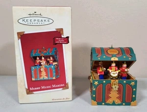 Decorazione natalizia Hallmark Keepsake Merry Music Makers 2002 - Foto 1 di 5
