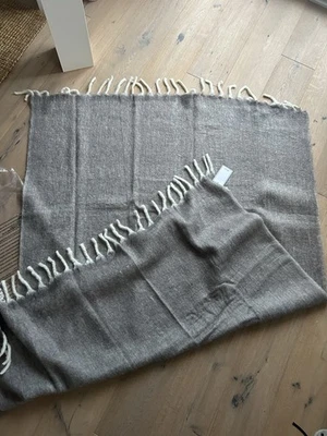 H&M Home , Wolldecke Mit Fransen , 130x170cm , Neu m.Etikett , NP:49,90 - Bild 1 von 4