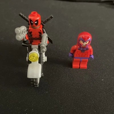 Lego Marvel Super Heroes Deadpool y Magneto Minifigura de Chopper Set 6866 Foto 1 de 2