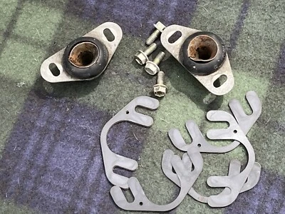 Mercedes-Benz R129 SL500 L & R B Pillar Latch Mounts - Image 1 of 4