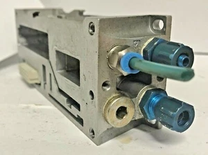 Festo VIGM-03-4,0 Verteilerverbinder #100271 - Bild 1 von 7