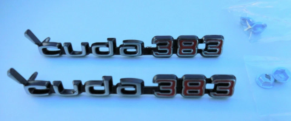 1970-71 Cuda Emblem Hood 383 Pair USA Mopar Sport Rallye Rally Shaker Hood Panel Foto 1 de 3