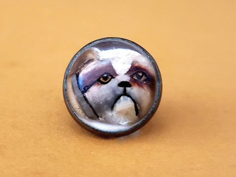One Bulldog Essex Crystal Type Waistcoat Antique Button Intaglio Glass Dog Cover