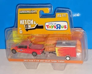 GreenLight Hitch & Tow Toys R Us LE 2015 Ford F-150 & Small Cargo Trailer Red - Picture 1 of 6
