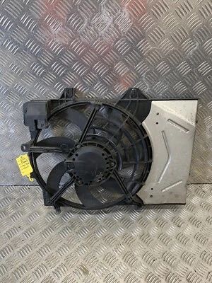 VENTILADOR REFRIGERACIÓN MOTOR DIESEL CITROEN DS3 (FS2083 T30093) Foto 1 de 4