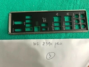 ASUS IO SHIELD FÜR ASUS WS Z390 PRO, WS Z390-PRO, ORIGINAL, NEU VERSIEGELT - Bild 1 von 1