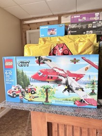 NEW sealed Lego CITY 4209  FIRE PLANE 522pc Age 6-12  Retired