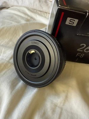 Lente panqueque Lumix 26mm f8 Foto 1 de 3