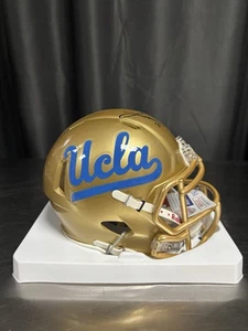 Mini casco UCLA Bruins Laiatu Latu firmato Speed JSA - Foto 1 di 3