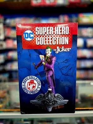 DC SUPER HERO COLLECTION "THE JOKER" - 13,7 in. FUERA DE PRODUCCIÓN. ABIERTO Foto 1 de 4