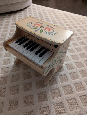 DJECO Animambo Electronic Piano (BROKEN - DOES NOT WORK) see video - Image 1 of 3