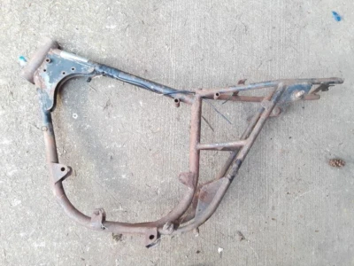 Bultaco Lobito 100 1967 modelo 19 cuadro m19 100cc fabricante original Foto 1 de 4