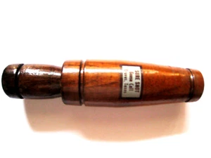 SURE SHOT Gänserufer In Wood Groves Texas Silber Aufkleber Game Call - Bild 1 von 5