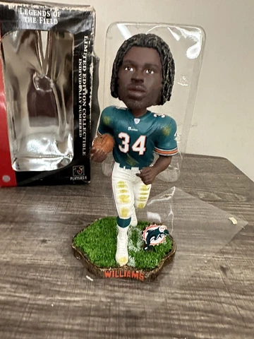 New Miami Dolphins Ricky Williams #34 Legends Of The Court Bobblehead Rare Cover