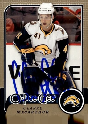 Clarke MacArthur - Signed 2008-09 O-Pee-Chee Card #431 - Image 1 of 2