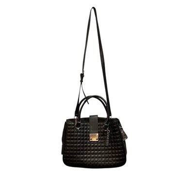 Guess black quilted shoulder handbag. Removable straps silver hardware  - Image 1 of 4