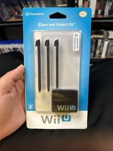 Wii U Clean and Protect Kit NUOVO - Stilo/Panno/Proteggi Schermo per Gamepad - Foto 1 di 2